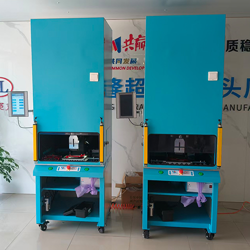 4200W隔音罩豪华型超声波焊接机